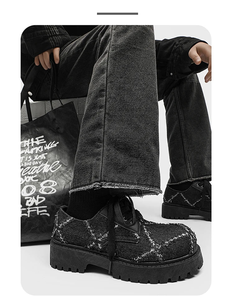 VOIDWEAR SIGNAL_CANVAS_09 ☰ men’s breathable split leather casual shoes in black, slip-on lace hybrid with rubber sole, minimalist ritual-inspired design.