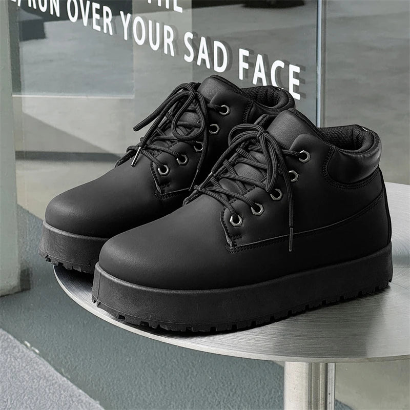 VOIDWEAR VDR_VANISH_W01 short winter boot — side view — synthetic upper”

“VDR_VANISH_W01 hidden glyph reveal at dusk on wet pavement”