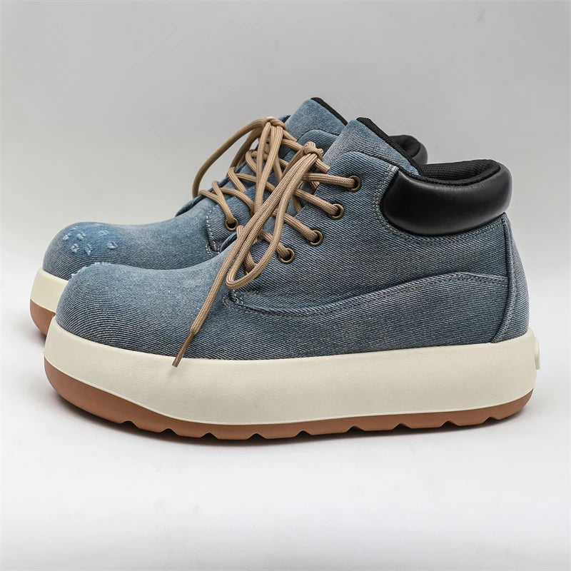 “VOIDWEAR VDR_VANISH_07 canvas high-top – red accent”

“VDR_VANISH_07 signal glyph lit at dusk urban street”