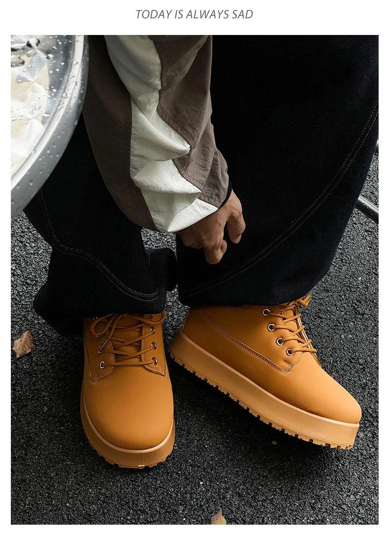 VOIDWEAR VDR_VANISH_W01 short winter boot — side view — synthetic upper”

“VDR_VANISH_W01 hidden glyph reveal at dusk on wet pavement”
