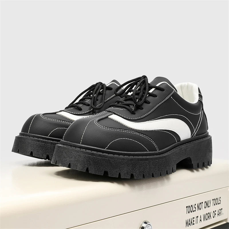 VOIDWEAR SIGNAL_VANISH_12 ☰ ritual-inspired men’s casual shoes with breathable upper, round toe, and vanish-mode closure, built for spring/autumn wear.