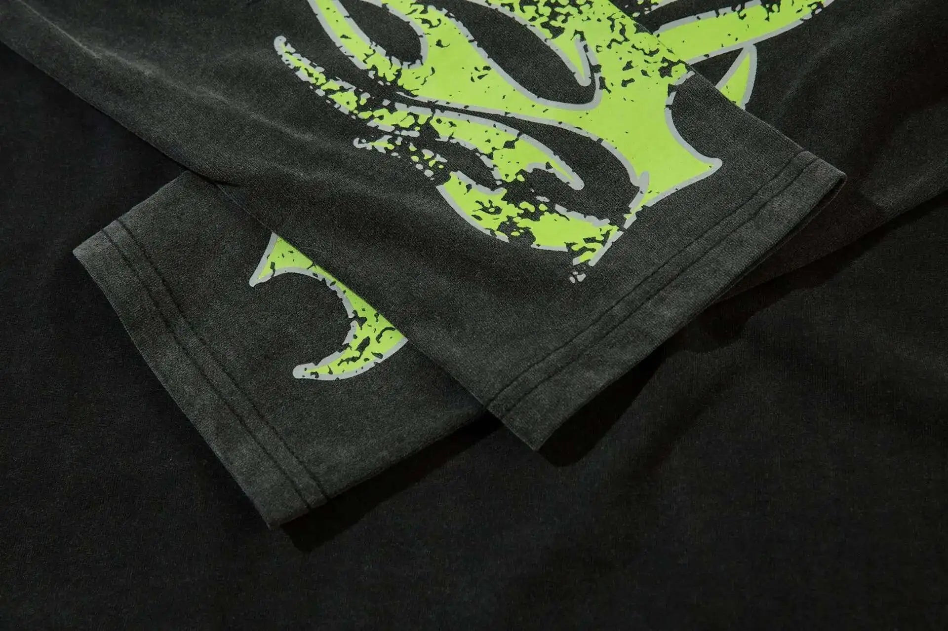 VDR_GREENFLAME ☰ TEES