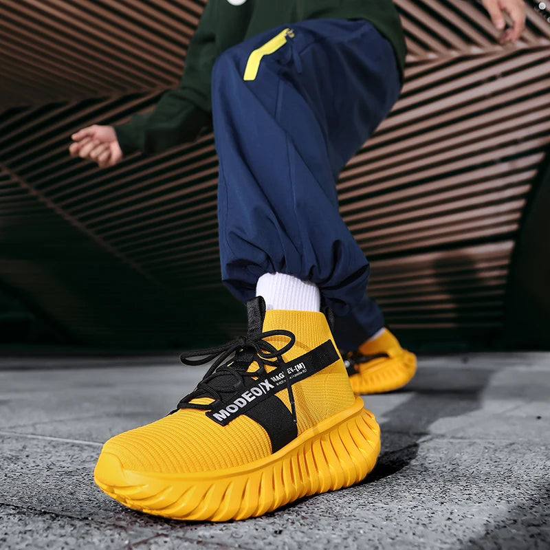 VOIDWEAR SIGNAL_VANISH_07 mesh sneakers, lightweight breathable techwear-inspired streetwear shoes with ankle wrap design