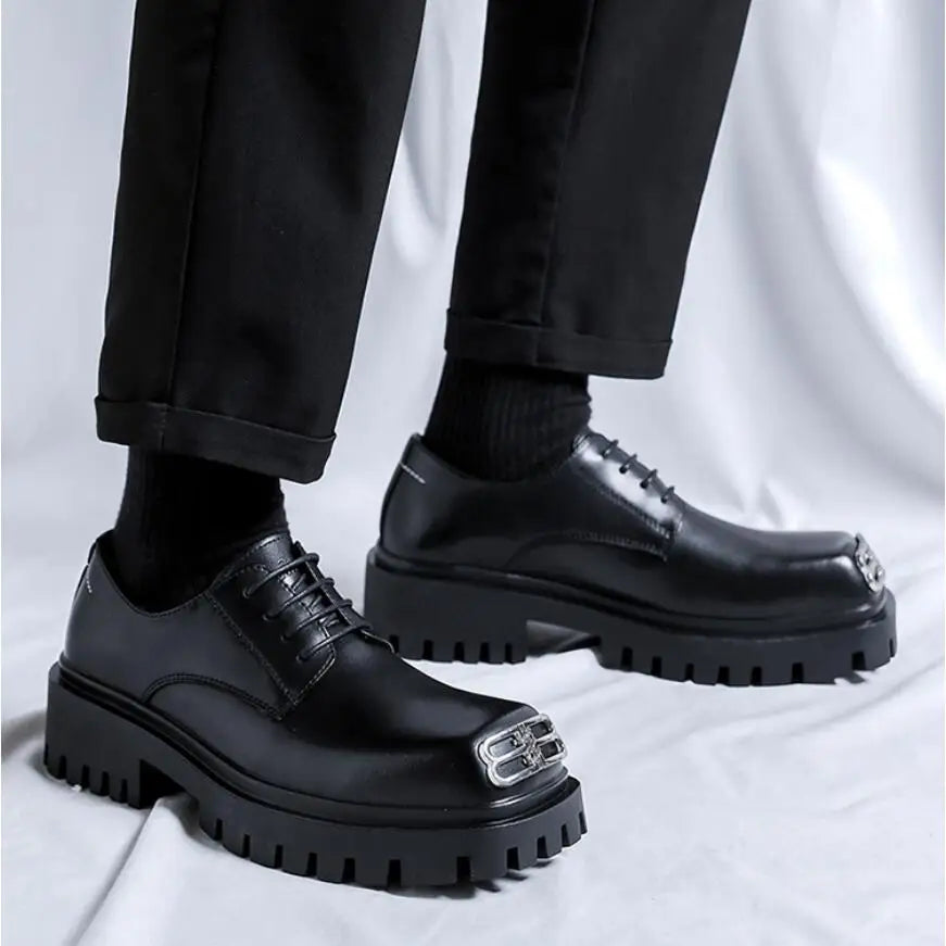 “VDR_VANISH_05 ☰ washed artificial leather derby — side view”

“VDR_VANISH_05 ☰ signal glyph reveal at dusk on concrete”
