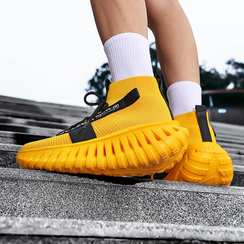 VOIDWEAR SIGNAL_VANISH_07 mesh sneakers, lightweight breathable techwear-inspired streetwear shoes with ankle wrap design