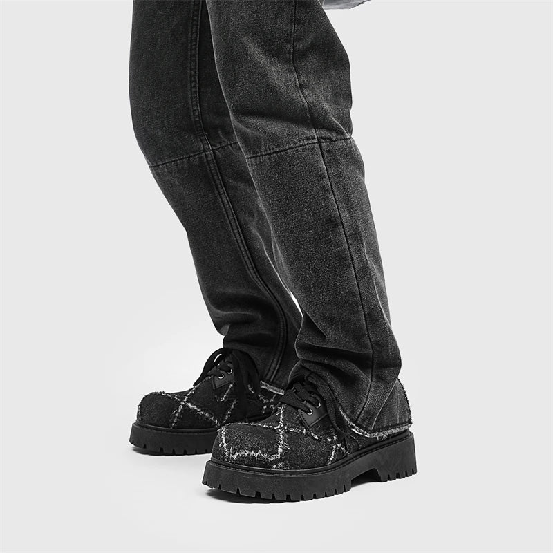 VOIDWEAR SIGNAL_CANVAS_09 ☰ men’s breathable split leather casual shoes in black, slip-on lace hybrid with rubber sole, minimalist ritual-inspired design.