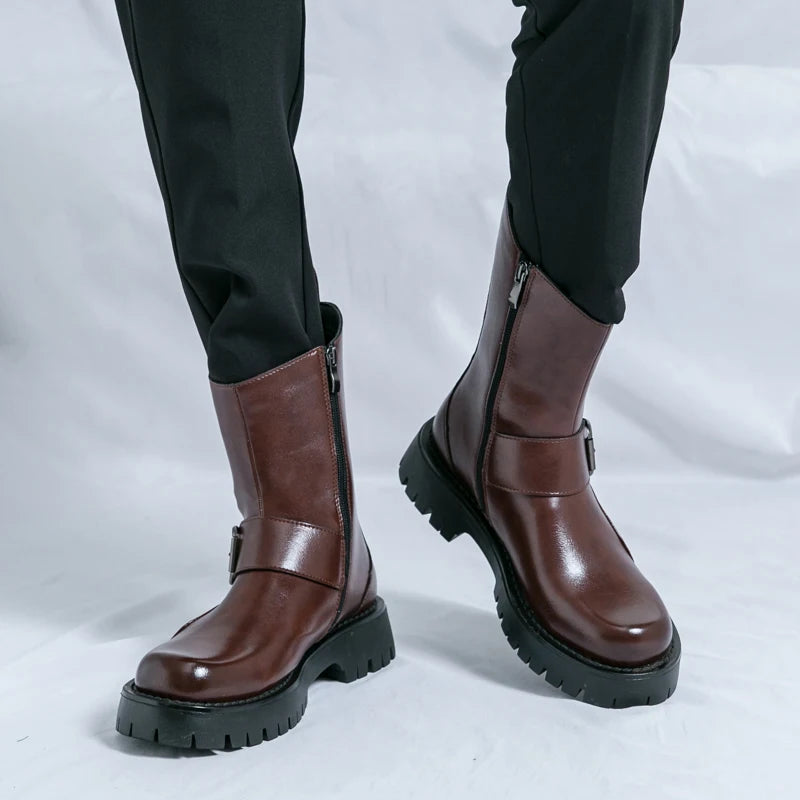 VDR_LEISURE_1035 ∆ men’s handcrafted split leather casual ankle boots, breathable mesh, spring/autumn urban wear, U.S. + EU SEO optimized. Brown leather boots with black soles worn with black pants on a white background