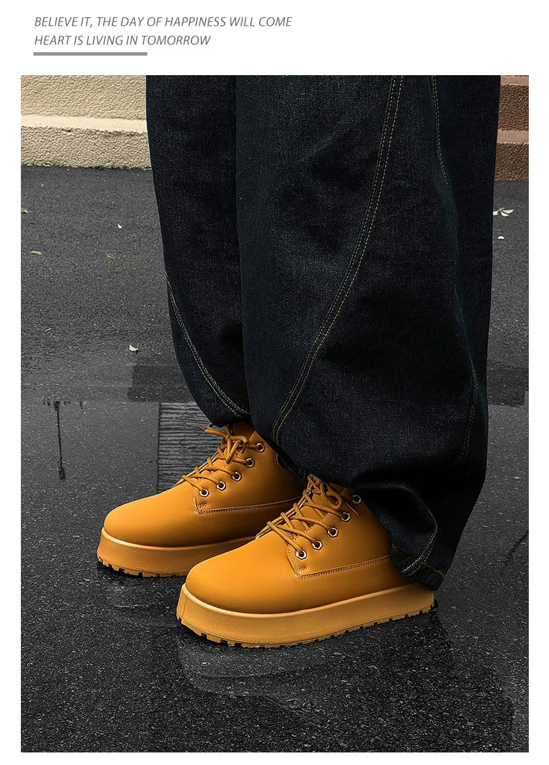 VOIDWEAR VDR_VANISH_W01 short winter boot — side view — synthetic upper”

“VDR_VANISH_W01 hidden glyph reveal at dusk on wet pavement”