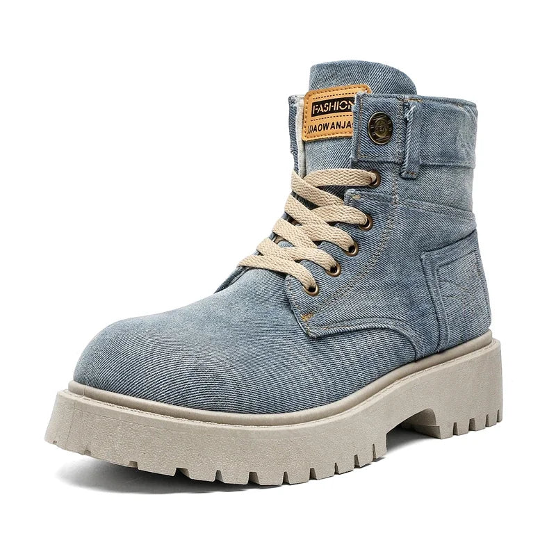 VOIDWEAR SIGNAL_VANISH_12 ☰ handmade men’s denim ankle boots with lace-up closure, pigskin insole, and shadow-coded streetwear design. Blue denim boot with beige laces and sole on a white background