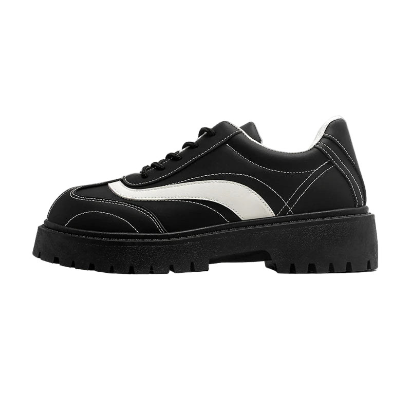 VOIDWEAR SIGNAL_VANISH_12 ☰ ritual-inspired men’s casual shoes with breathable upper, round toe, and vanish-mode closure, built for spring/autumn wear.